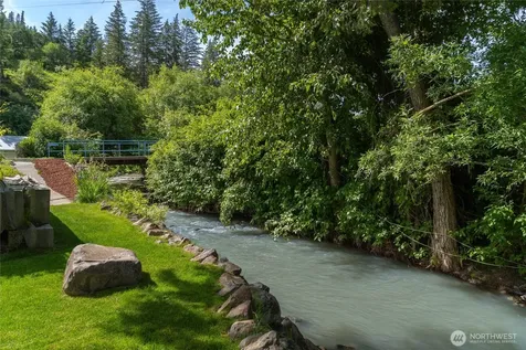 1571 Mission Creek Road Cashmere WA 98815