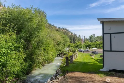 1571 Mission Creek Road Cashmere WA 98815