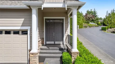 6853 166th Place SE Bellevue WA 98006
