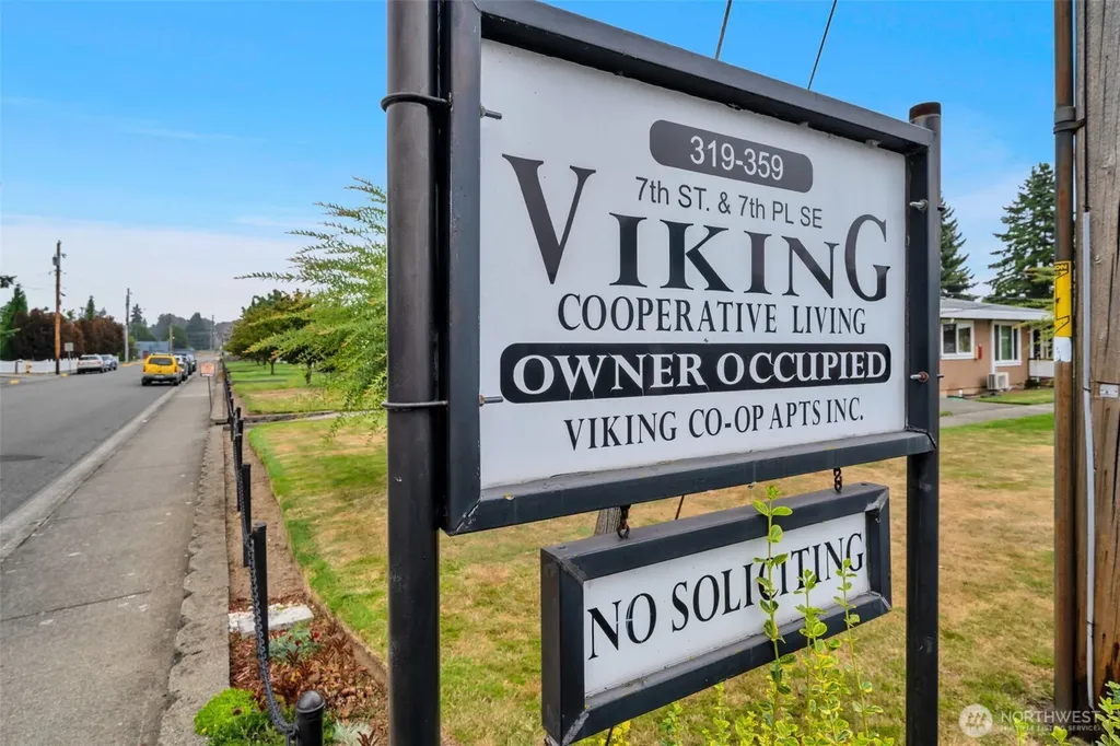 335 7th Place SE Puyallup WA 98372