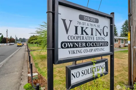 335 7th Place SE Puyallup WA 98372