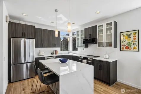 3913 SW Hudson Street Seattle WA 98116