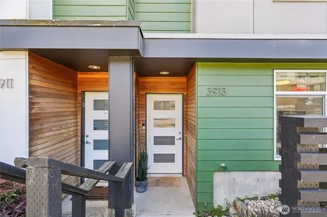 3913 SW Hudson Street Seattle WA 98116