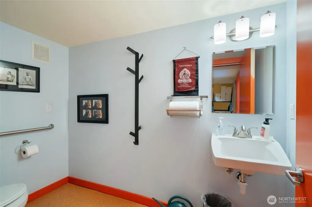 710 S Lincoln Street Sequim WA 98362