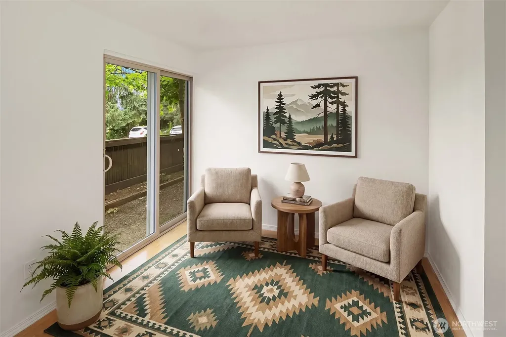 11208 NE 68th Street Kirkland WA 98033