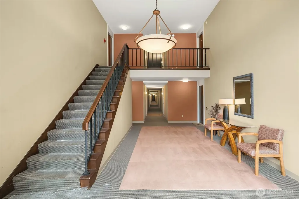11208 NE 68th Street Kirkland WA 98033