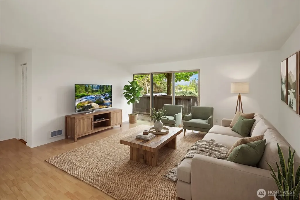 11208 NE 68th Street Kirkland WA 98033