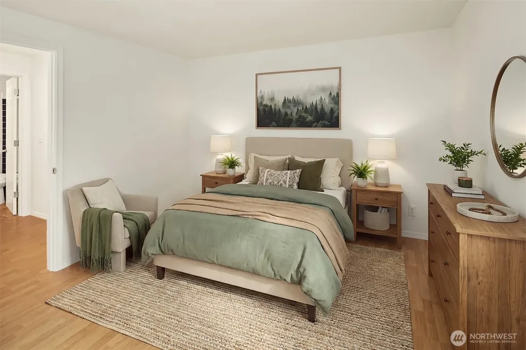 11208 NE 68th Street Kirkland WA 98033