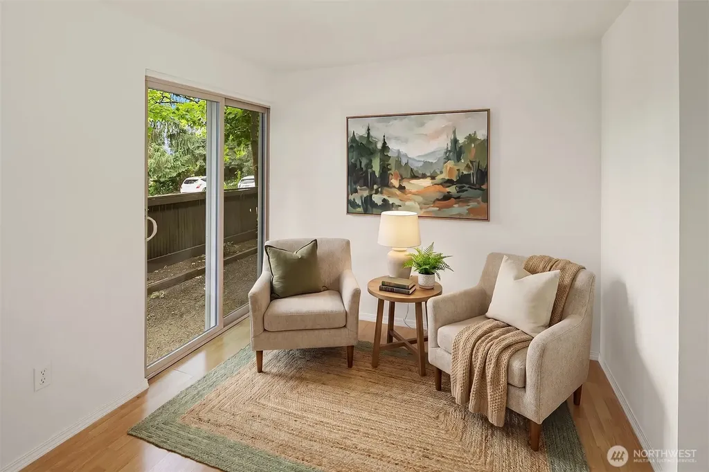 11208 NE 68th Street Kirkland WA 98033