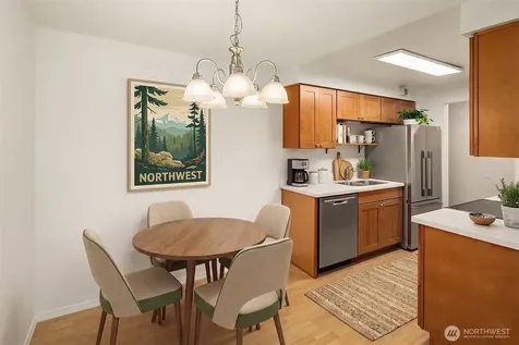 11208 NE 68th Street Kirkland WA 98033