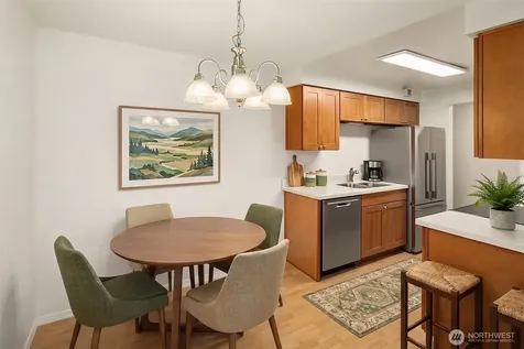 11208 NE 68th Street Kirkland WA 98033