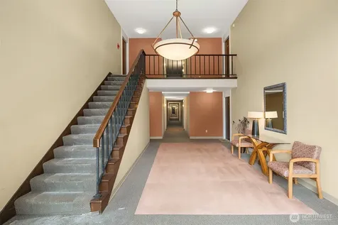 11208 NE 68th Street Kirkland WA 98033