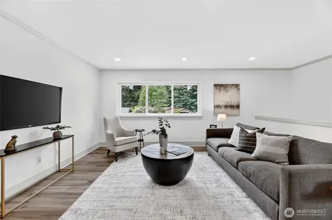 22207 48th Avenue W Mountlake Terrace WA 98043