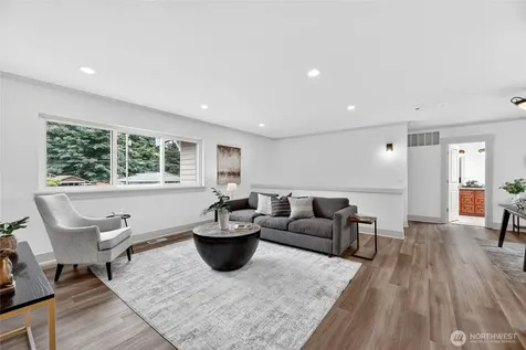 22207 48th Avenue W Mountlake Terrace WA 98043