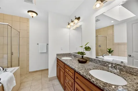 22207 48th Avenue W Mountlake Terrace WA 98043
