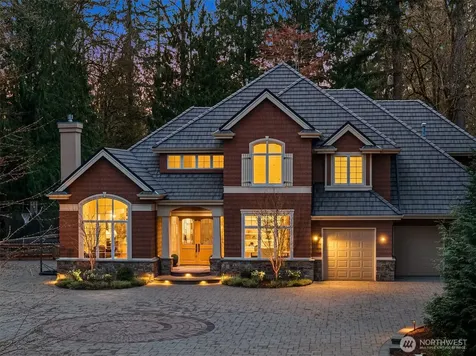 12419 205th Place NE Woodinville WA 98077