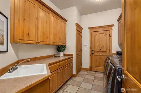 12419 205th Place NE Woodinville WA 98077