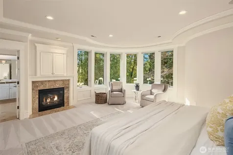 12419 205th Place NE Woodinville WA 98077