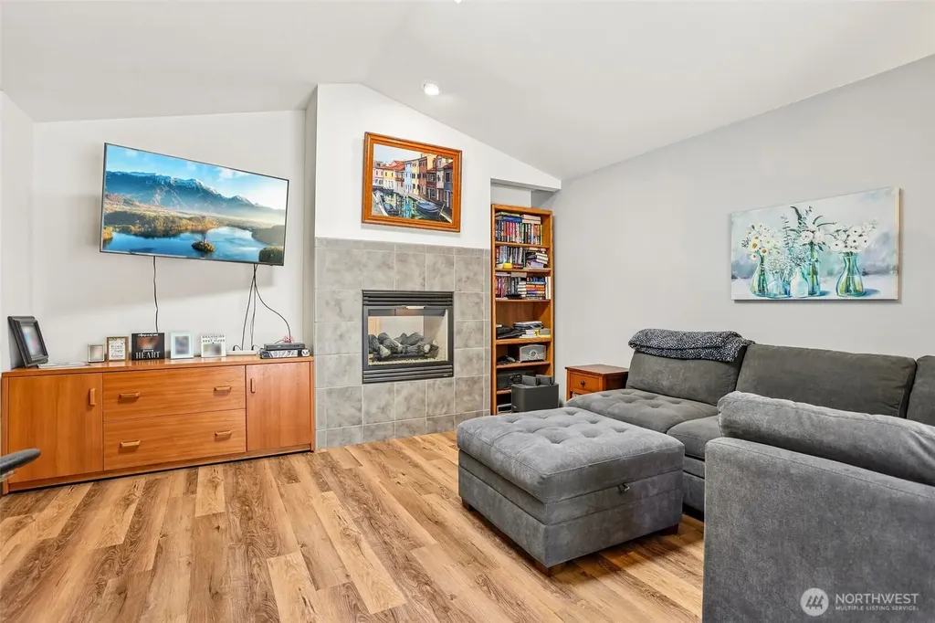 3303 156th Street SW Lynnwood WA 98087