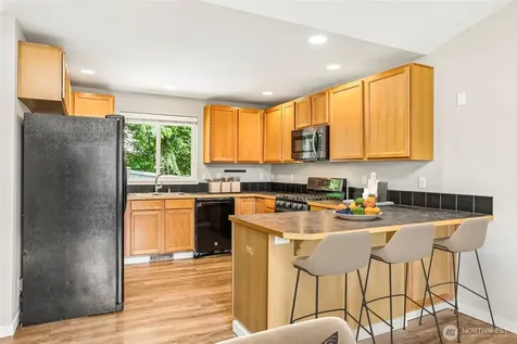 3303 156th Street SW Lynnwood WA 98087
