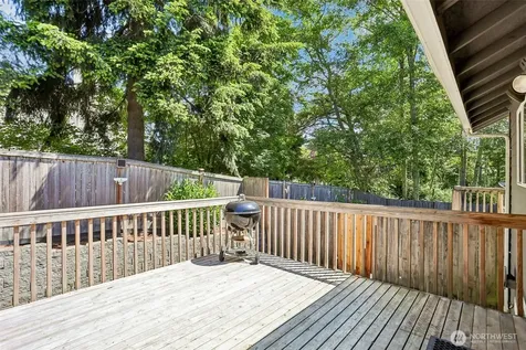 3303 156th Street SW Lynnwood WA 98087