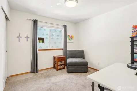 3303 156th Street SW Lynnwood WA 98087