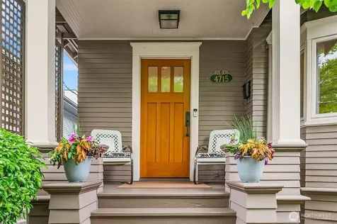 4715 Densmore Avenue N Seattle WA 98103