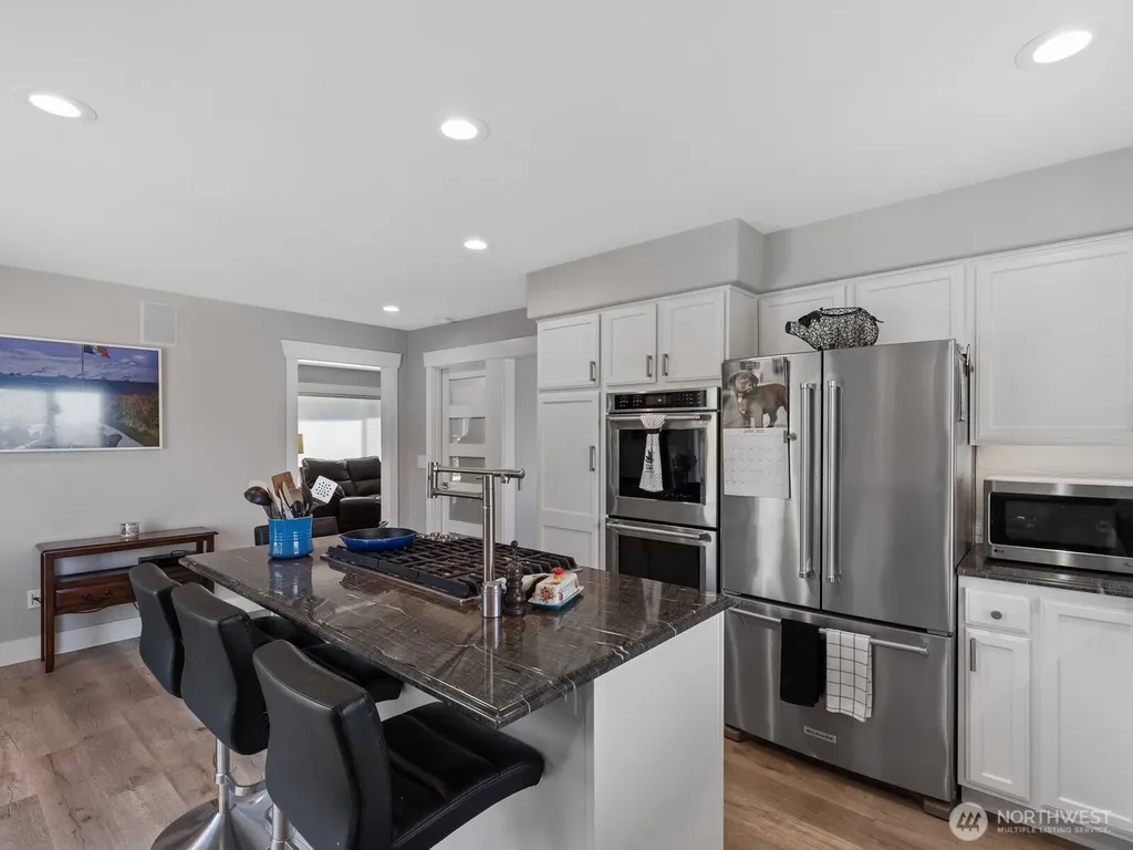 4909 Chinook Drive Everett WA 98203