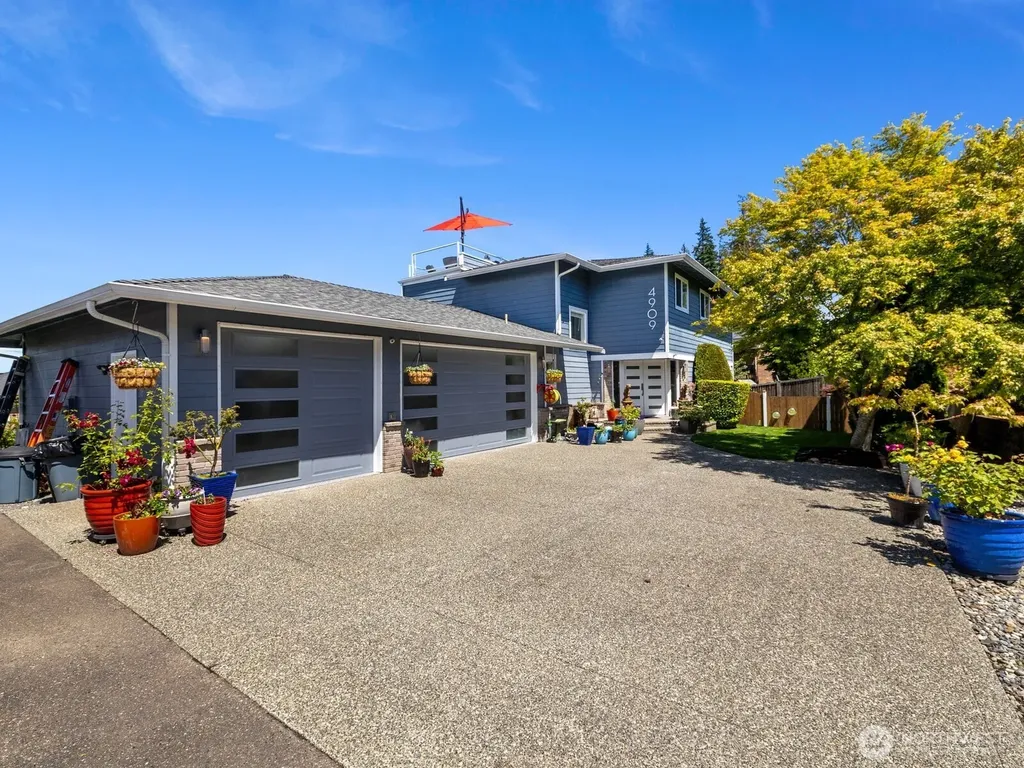 4909 Chinook Drive Everett WA 98203