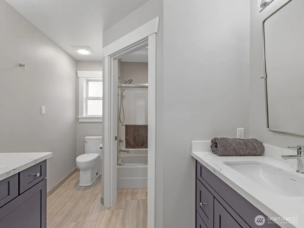 4909 Chinook Drive Everett WA 98203