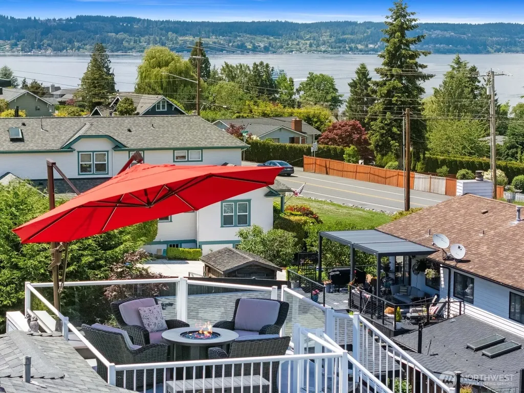 4909 Chinook Drive Everett WA 98203