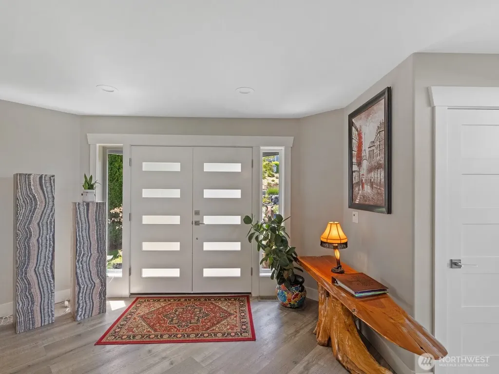 4909 Chinook Drive Everett WA 98203