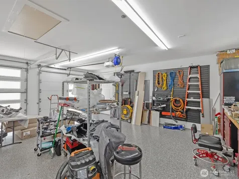 4909 Chinook Drive Everett WA 98203