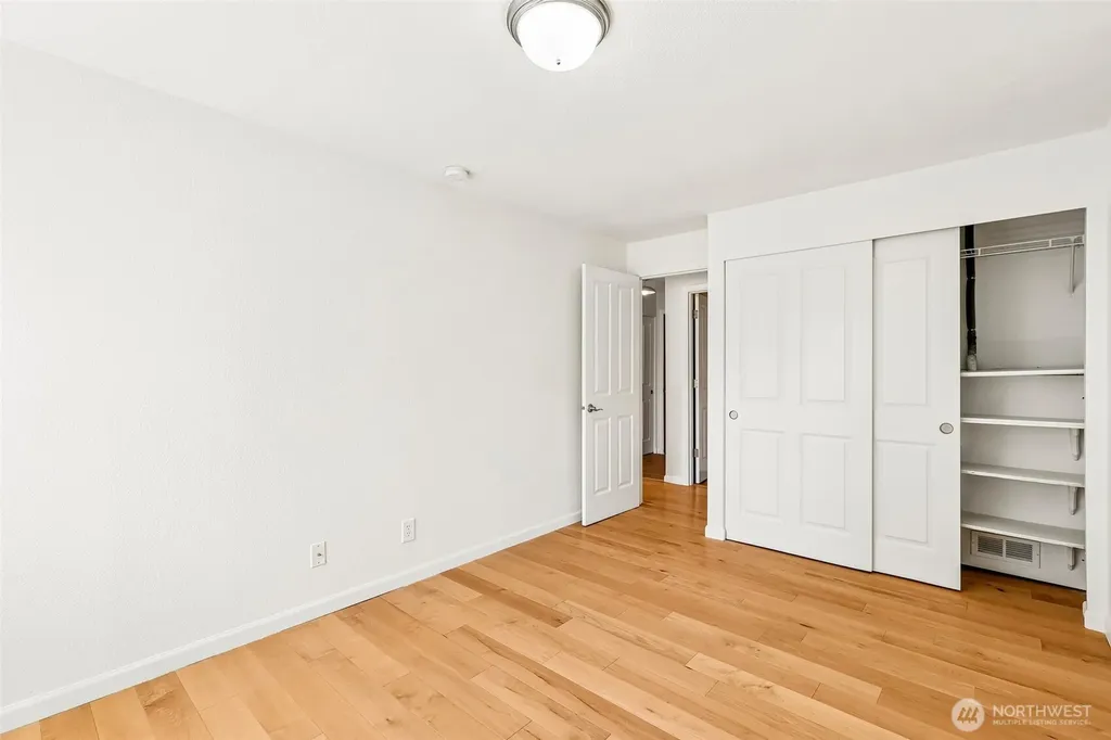 717 NW 70th Street Seattle WA 98117