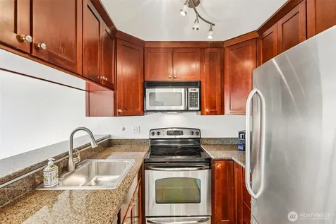 717 NW 70th Street Seattle WA 98117