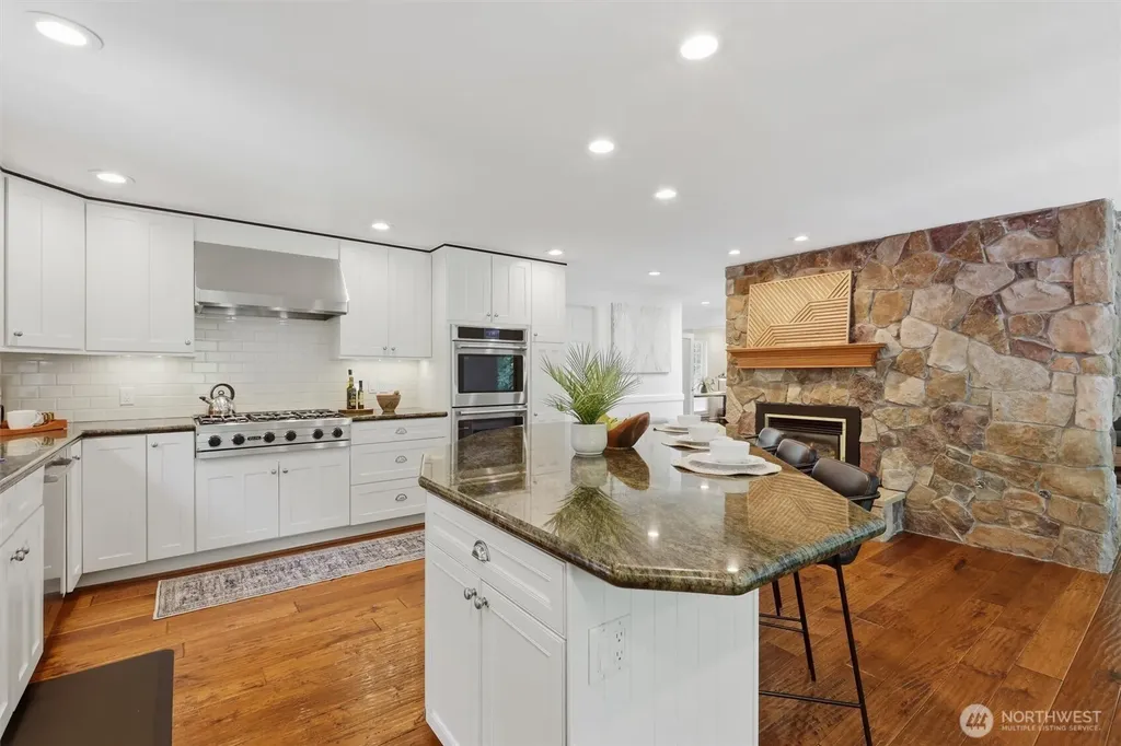 20224 SE 26th Street Sammamish WA 98075