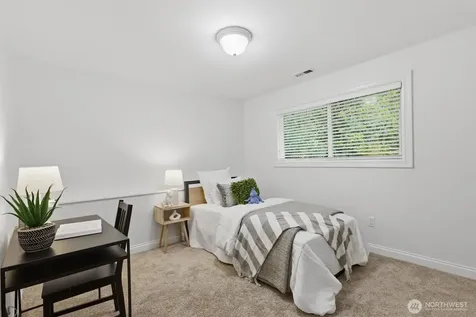 20224 SE 26th Street Sammamish WA 98075