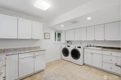 20224 SE 26th Street Sammamish WA 98075