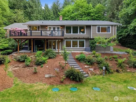 20224 SE 26th Street Sammamish WA 98075