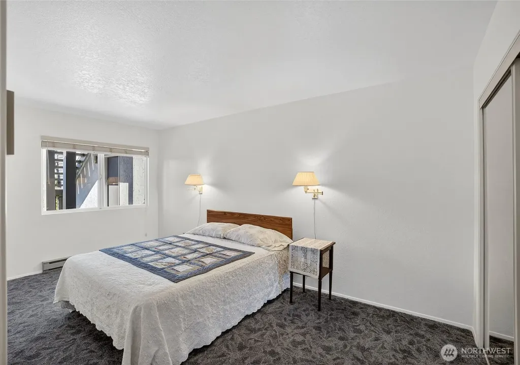 2001 Skyline Way Anacortes WA 98221