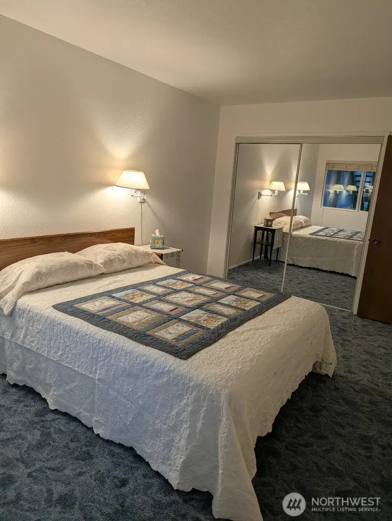 2001 Skyline Way Anacortes WA 98221