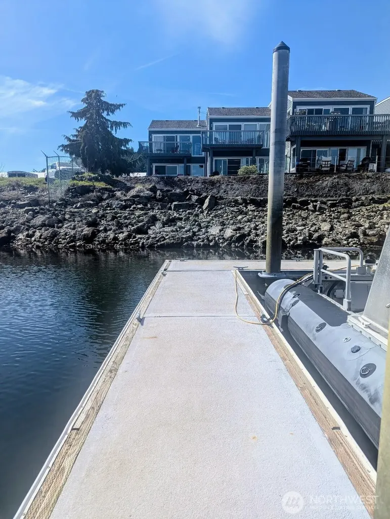 2001 Skyline Way Anacortes WA 98221