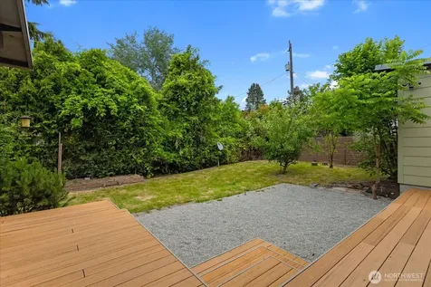 8856 24th Avenue SW Seattle WA 98106