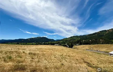 848 Larson Road Peshastin WA 98847