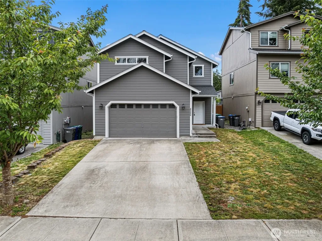 4244 SE Horsehead Way Port Orchard WA 98366
