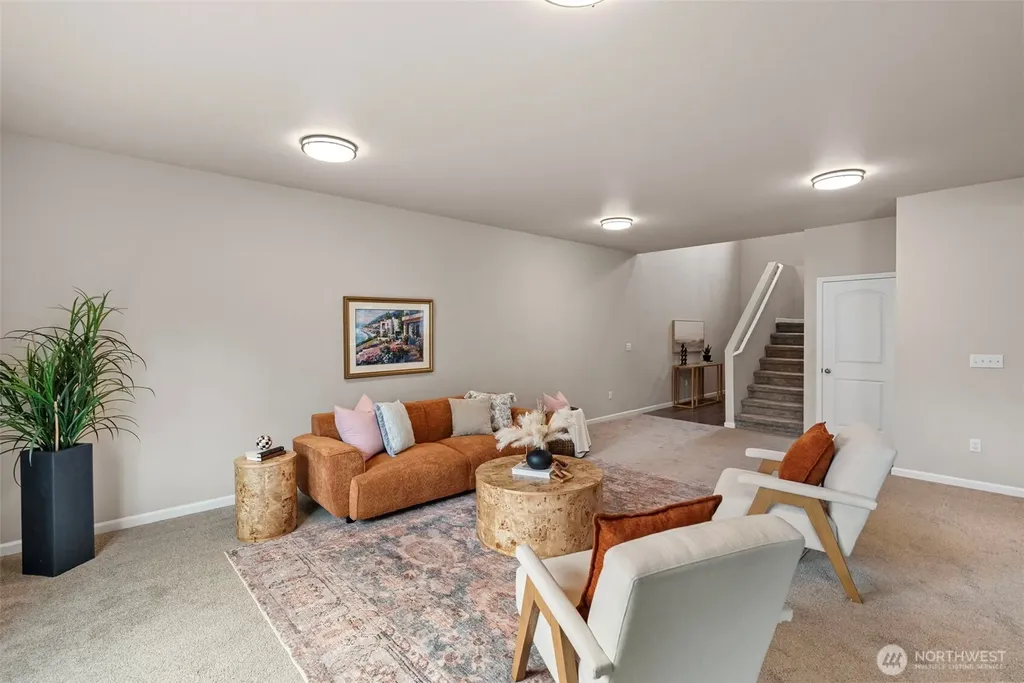 4244 SE Horsehead Way Port Orchard WA 98366