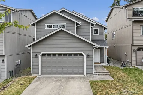 4244 SE Horsehead Way Port Orchard WA 98366