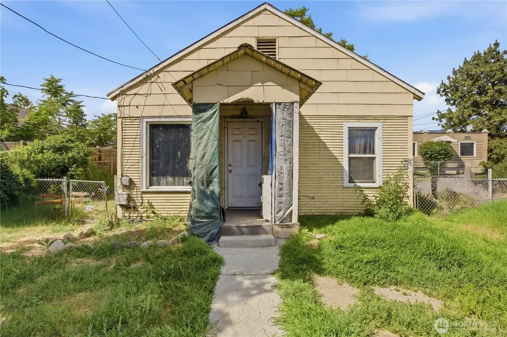 620 Chelan Avenue Wenatchee WA 98801