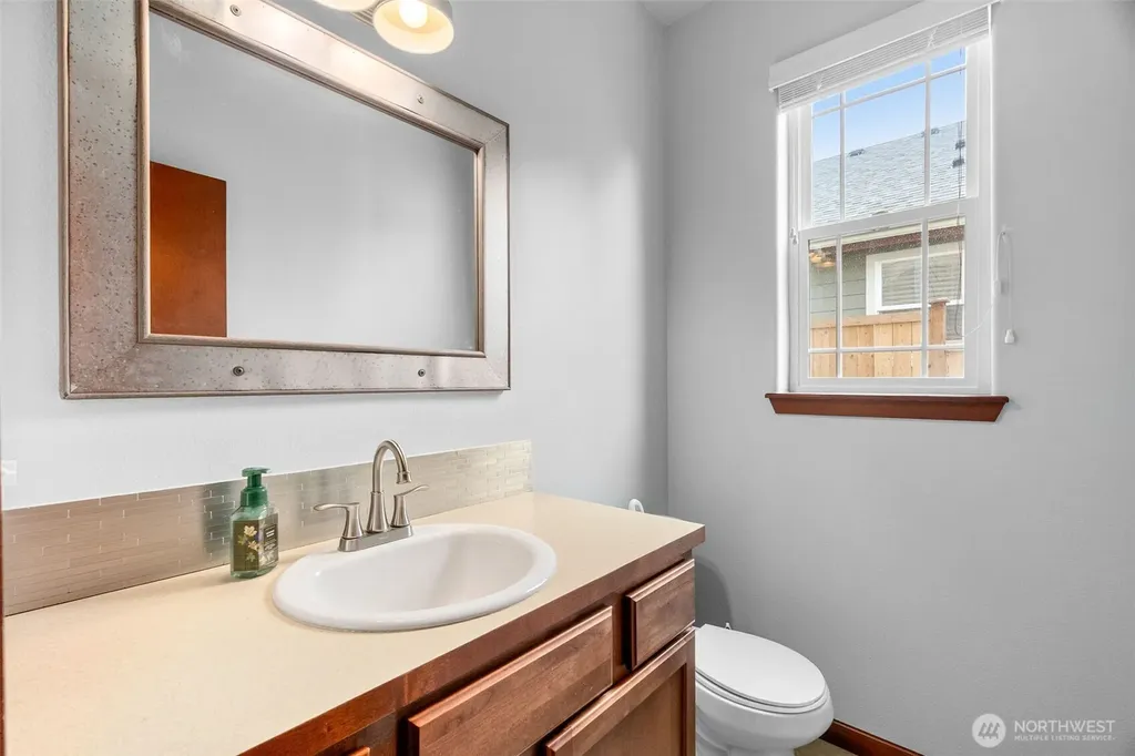 4643 Helena Avenue SE Lacey WA 98503