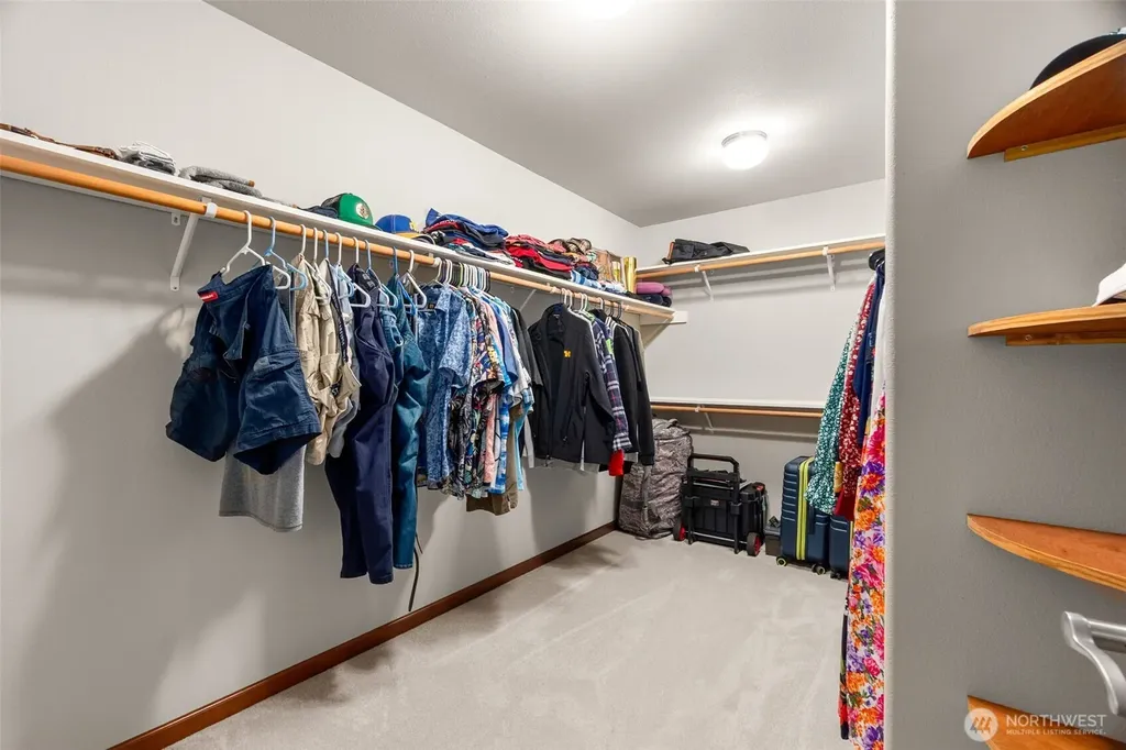 4643 Helena Avenue SE Lacey WA 98503